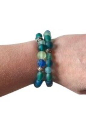 Sea Glass Bead Bracelet Blue Green Toggle Clasp Handmade 8”